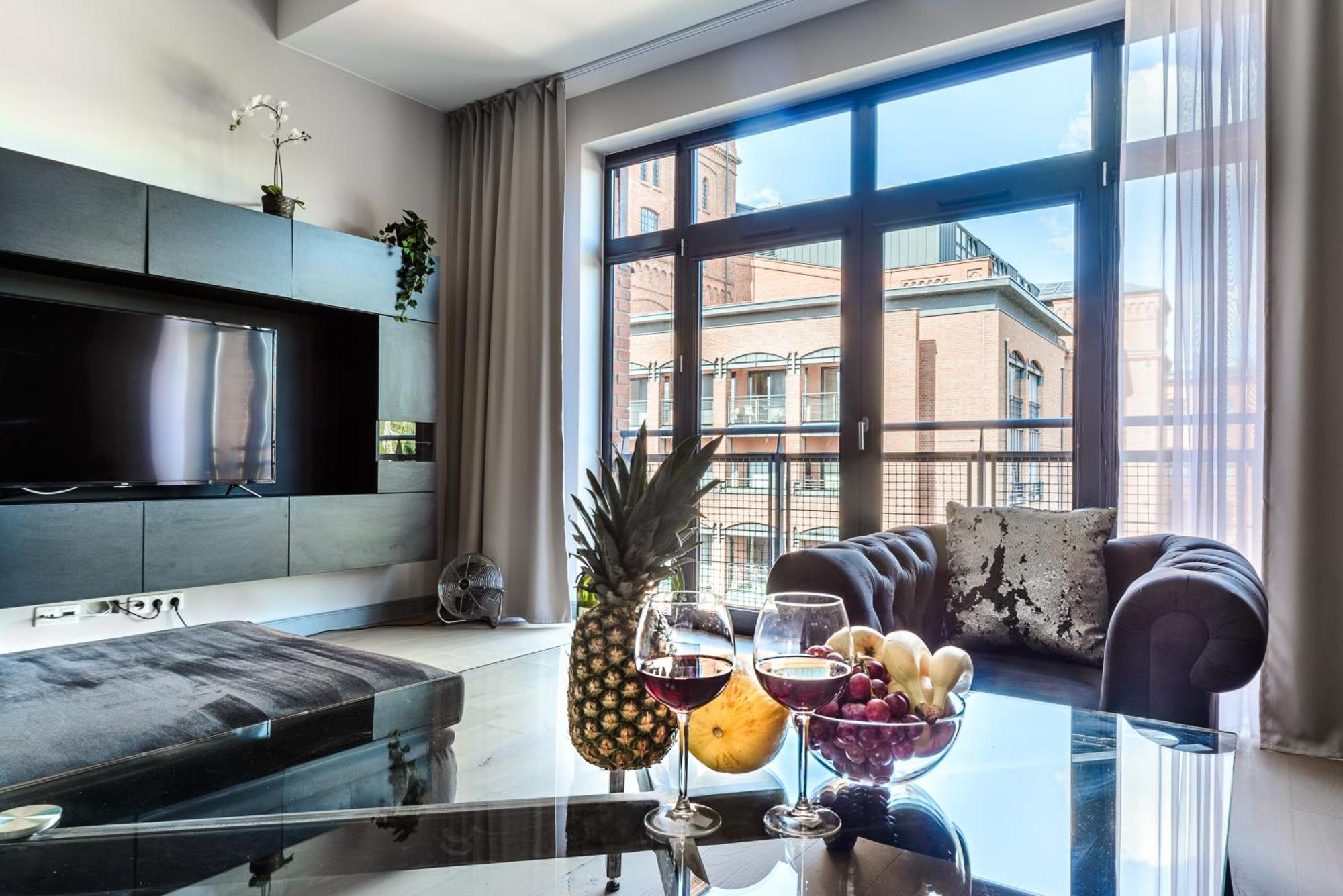 Lumina Loft Tymienieckiego With A View Of The Lake Łódź Esterno foto